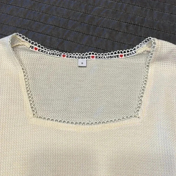 Waffle knit with square neckline - Picture 3 of 7